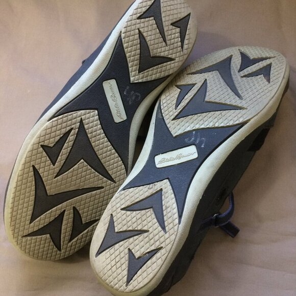 Eddie Bauer Shoes Flats MaryJane Leather Sandals Cut Outs Dark Gray Size 9 ½ - Picture 4 of 7